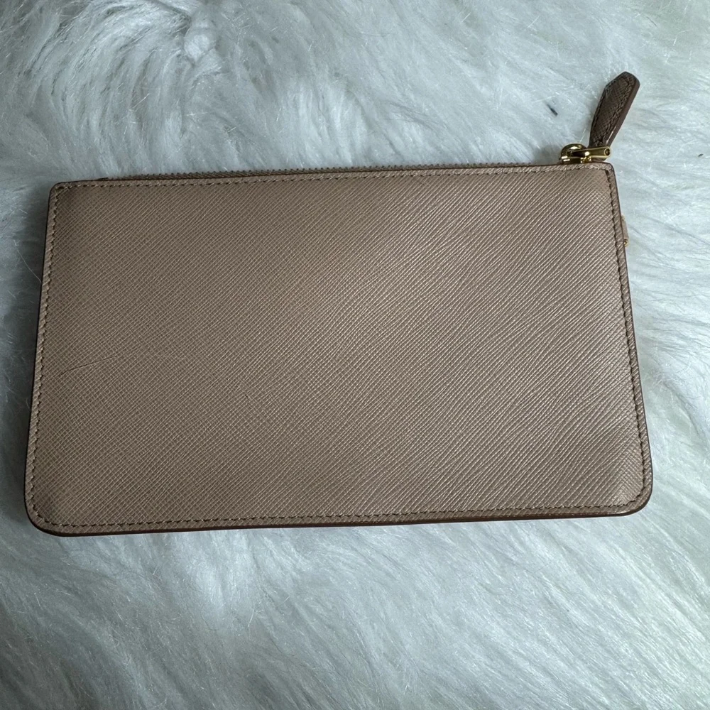 Prada wallet - Picture 7 of 11